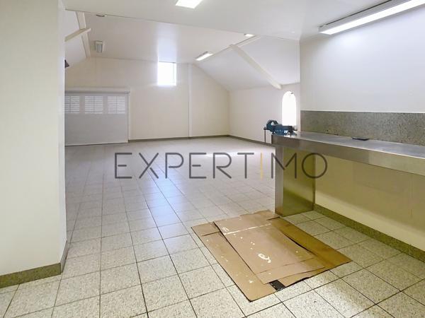 Noyers-Bocage (14210) IDÉAL POUR ACTIVITÉ ARTISANALE, COLLECTION ou STOCKAGE