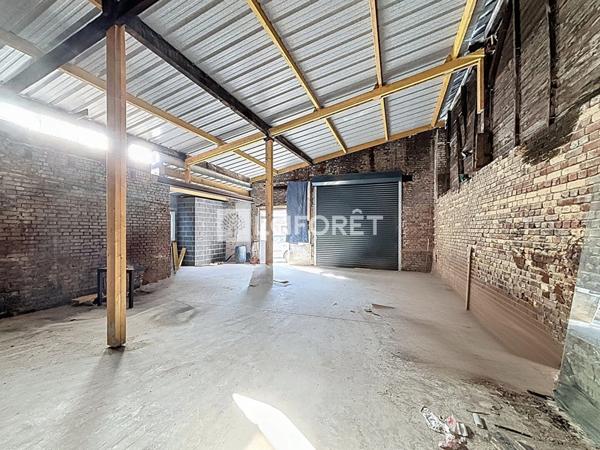 Achat local commercial près de EU - 100 m² - 162 000 €