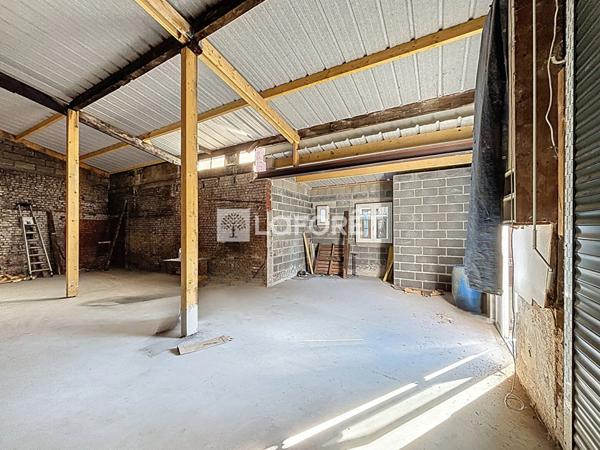 Achat local commercial près de EU - 100 m² - 162 000 €