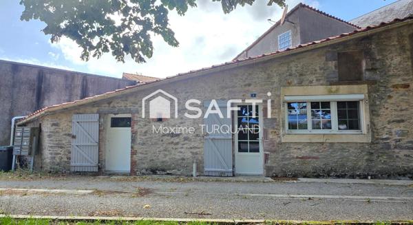 Maison d'habitation 92m², 2 chambres, 2 salles d'eau.