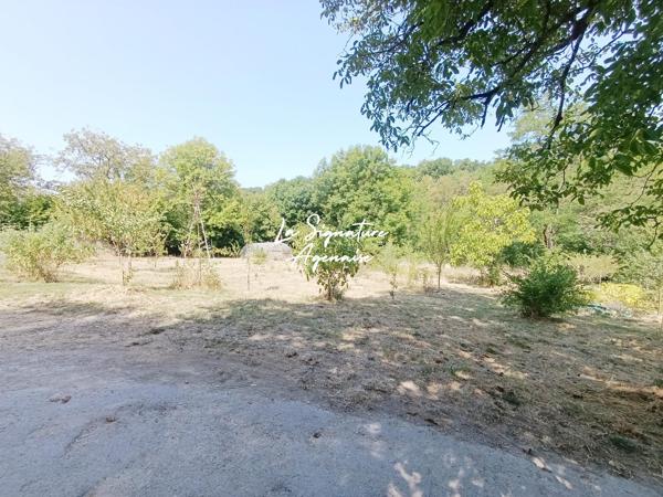 Ensemble Immobilier de 953 m2 avec parc arboré de 6598 m2 au bord de la Baïse – Lavardac centre