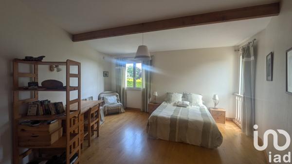 Maison d’architecte 8 pièces de 210 m² à Dinan (22100)