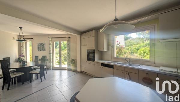 Maison d’architecte 8 pièces de 210 m² à Dinan (22100)