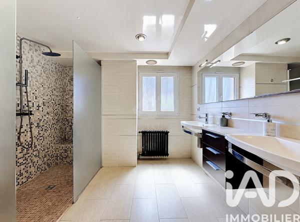 Maison à vendre 9 pièces 350 m² Antibes