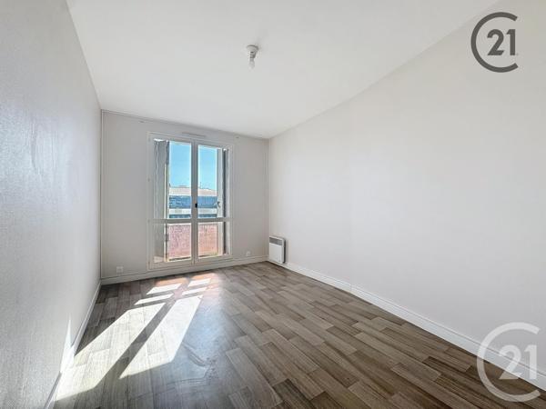 Appartement F4 à vendre  4 pièces - 97,13 m2 TROYES - 10