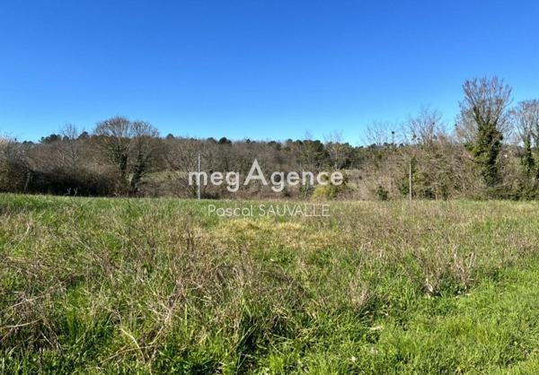 Terrain à Villamblard, 24140 - 1670m²