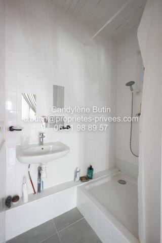 Maison de charme de plain-pied de 129 m² avec piscine et jardin intimiste ,Centre-ville