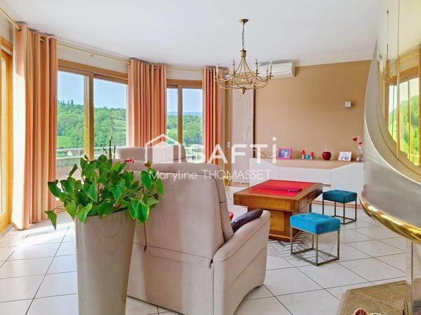 luxueuse maison d'architecte avec piscine intérieure