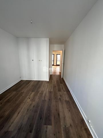 Location Appartement 4 pièces 95.3 m² - Paris 75017