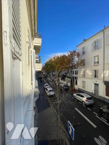 À vendre — Charmant 3 pièces à rénover à Asnières-sur-Seine