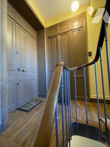 À vendre — Charmant 3 pièces à rénover à Asnières-sur-Seine