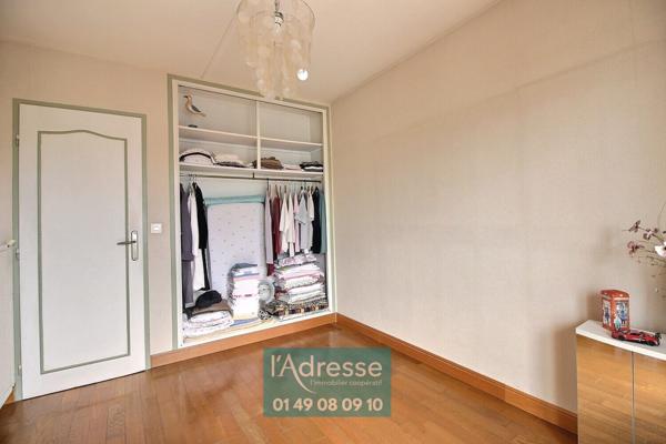 Appartement 3 pièces au pied du métro 14