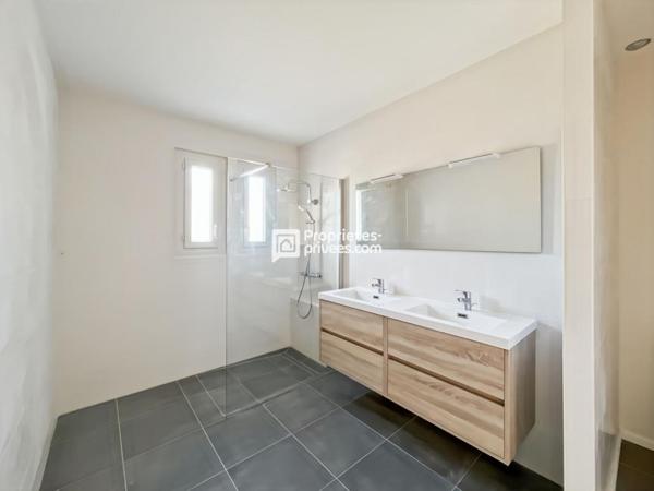 Maison 177 m²  Carignan de Bordeaux, Élégance, confort & rénovée