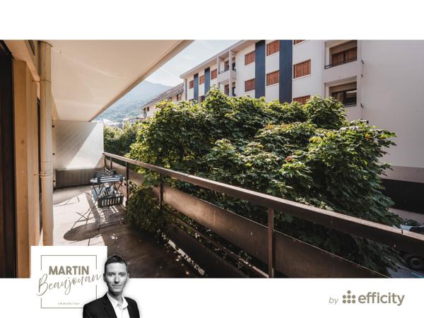 Appartement
         2 pièces
        - 44 m² Exclusivité 190 000 € *