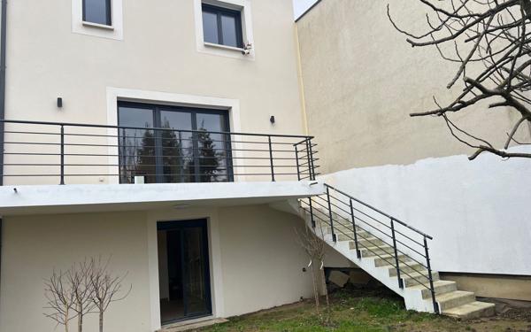 Maison à vendre    5 pièces •  Chennevières-sur-Marne