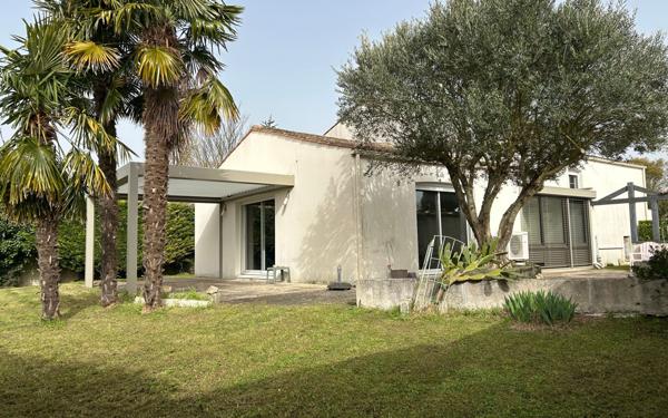 Maison à vendre    5 pièces • 171 m2 Périgny
