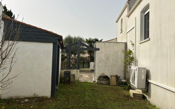 Maison à vendre    5 pièces • 171 m2 Périgny