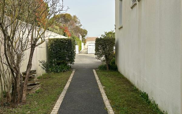 Maison à vendre    5 pièces • 171 m2 Périgny