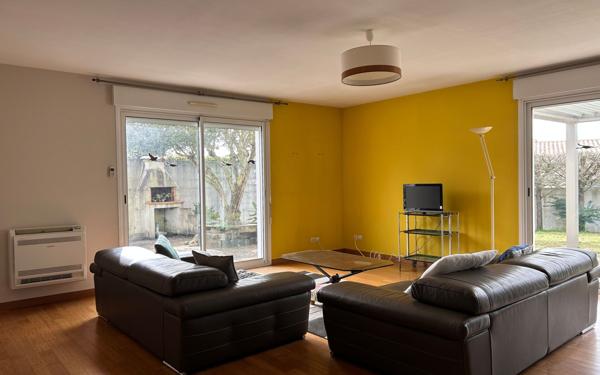 Maison à vendre    5 pièces • 171 m2 Périgny
