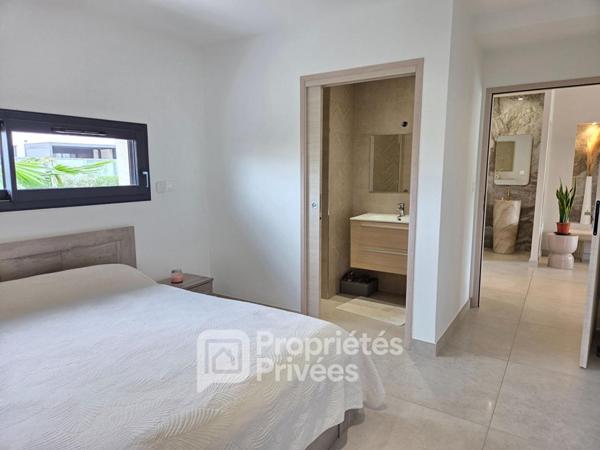Maison Montélimar 5 pièces 143 m2