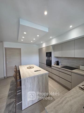 Maison Montélimar 5 pièces 143 m2