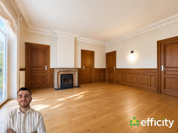 Maison
         10 pièces
        - 375 m² 398 000 € *