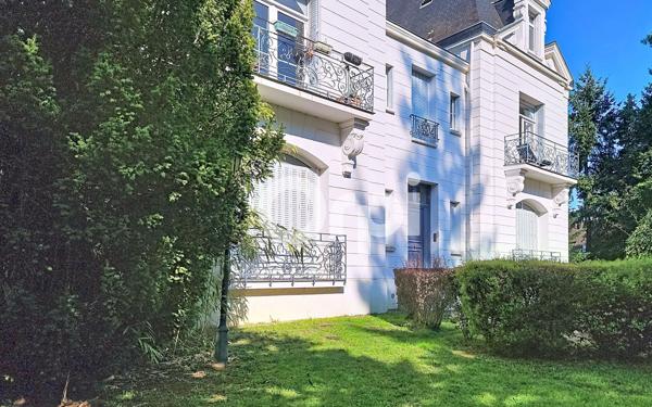 Appartement à vendre    4 pièces • 108 m2 Dammarie-les-Lys