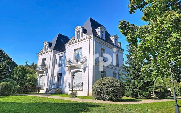 Appartement à vendre    4 pièces • 108 m2 Dammarie-les-Lys