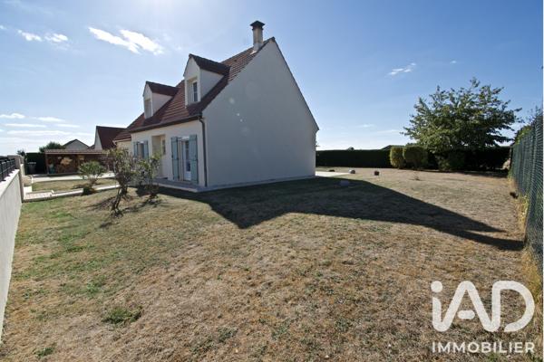 Maison à vendre 6 pièces 101 m² Rouvres-Saint-Jean