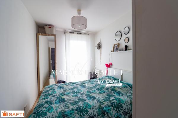 Dans résidence prisée et bien entretenue...