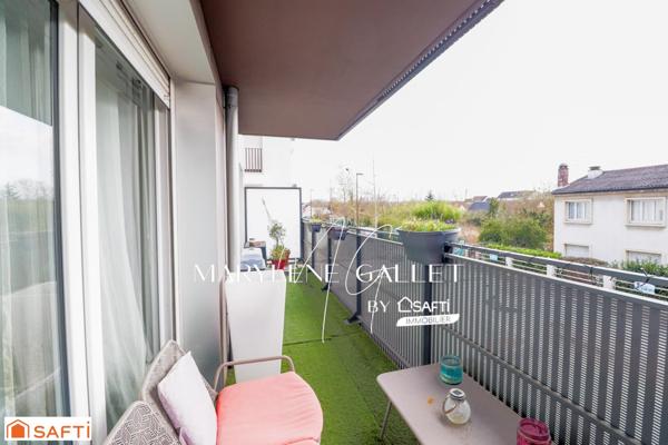 Dans résidence prisée et bien entretenue...