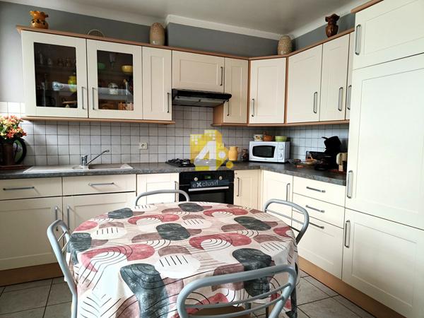 Maison - 6 pièces - 120 m²