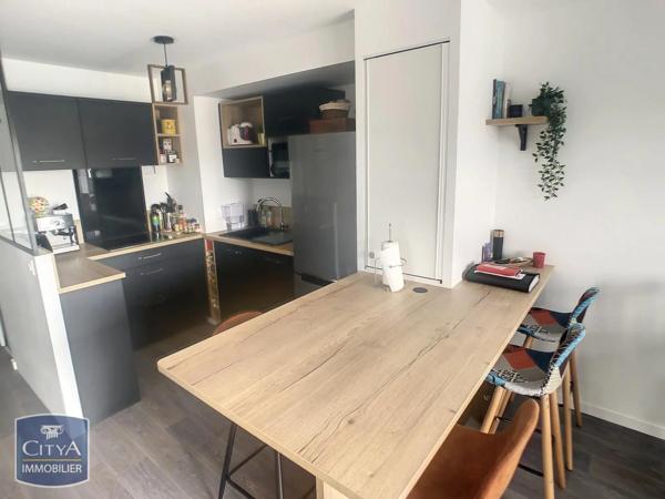 Appartement à louer 3 pièces 61.6m² Auray (56400)