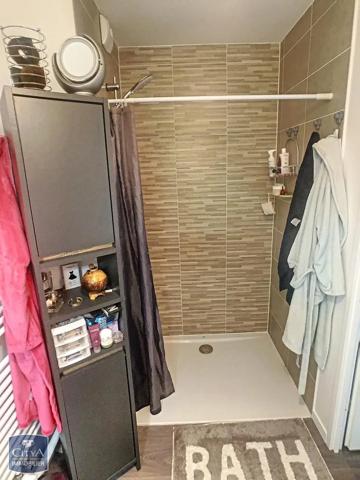 Appartement à louer 3 pièces 61.6m² Auray (56400)