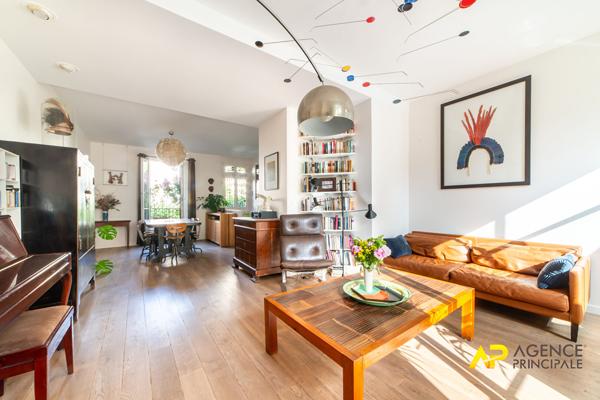 Maison d'exception des années 30 à La Garenne-Colombes, havre de paix ensoleillé 1 145 000 € **  - Référence  13413