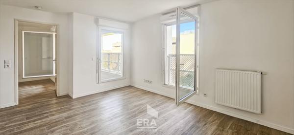 EYSINES - MERIGNAC  LES PINS - Appartement T2 de 44 m² avec terrasse couverte