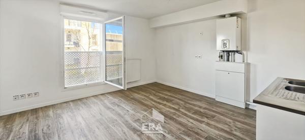 EYSINES - MERIGNAC  LES PINS - Appartement T2 de 44 m² avec terrasse couverte