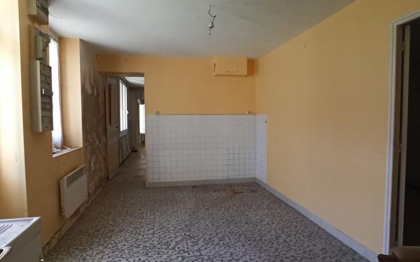 Maison à vendre    3 pièces •  Noyers-sur-Cher