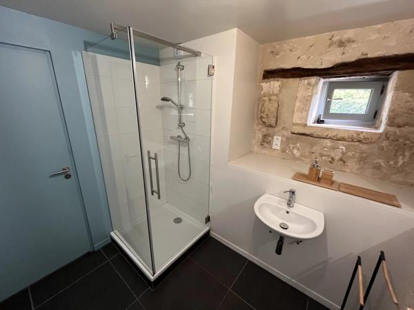 Charmante propriété avec plusieurs habitations dans le Périgord-Vert