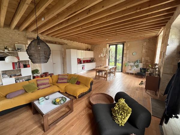 Charmante propriété avec plusieurs habitations dans le Périgord-Vert