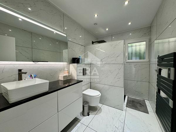 Maison Ceyreste 9 pièce(s) 212 m2