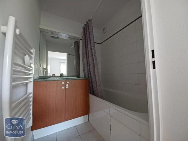 Appartement à louer 2 pièces 34.7m² Arras (62000)