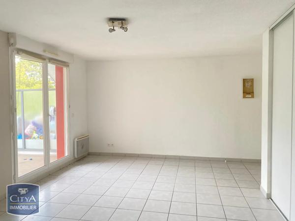 Appartement à louer 2 pièces 52.01m² Stiring-Wendel (57350)