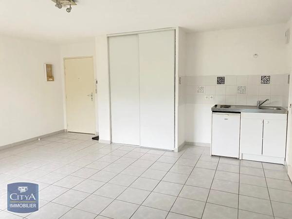 Appartement à louer 2 pièces 52.01m² Stiring-Wendel (57350)