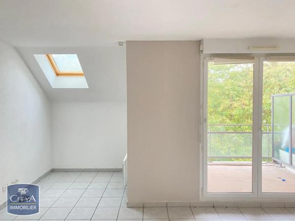 Appartement à louer 2 pièces 52.01m² Stiring-Wendel (57350)