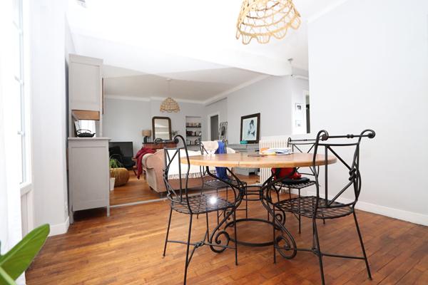 Appartement Saint Nazaire 4 pièce(s) 83,30 m² - 1er étage d'une résidence bien entretenue - Cave privative - Cour commune