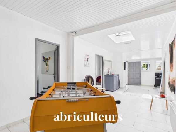 Maison de 184 m² avec 9 pièces à Le Bouscat Parc de l’Ermitage