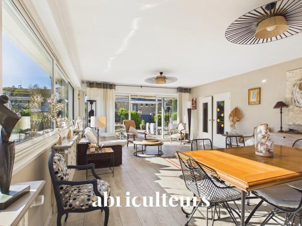 Villa familiale d’exception à 80 m de la Grande Plage 205 m² 8 chambres Jardin et garage Carnac Plage