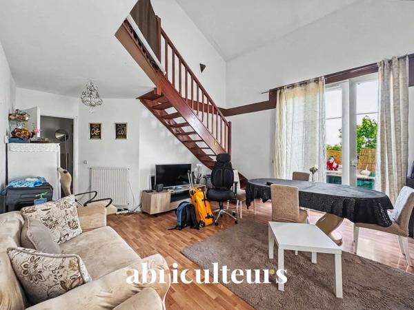 Appartement duplex 78 m² 4 pièces en vente à Villeneuve-la-Garenne Avenue du Ponant (92390)