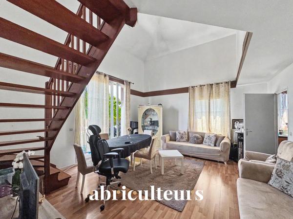 Appartement duplex 78 m² 4 pièces en vente à Villeneuve-la-Garenne Avenue du Ponant (92390)